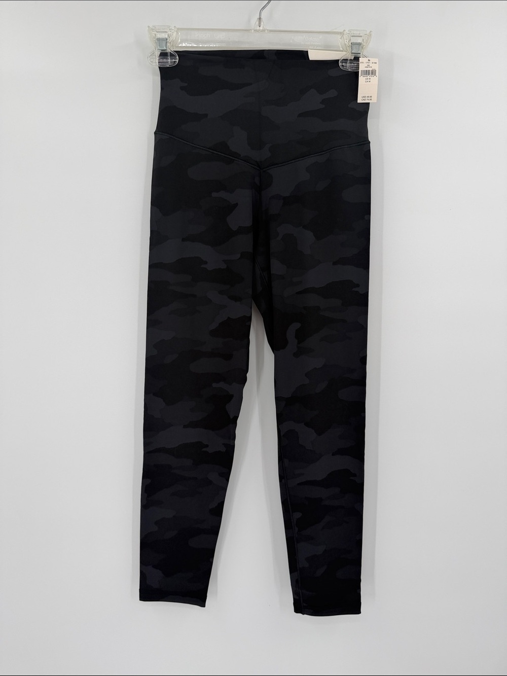 Aerie Real Me Extra High-Waist Black Camo Leggings 7/8 length Size Med NWT